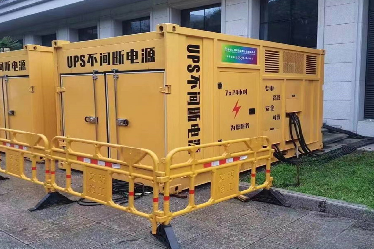 青松乡发电机租赁施工现场